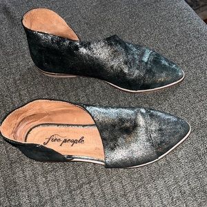 Free People Royale Leather D’Orsay Flat in Onyx